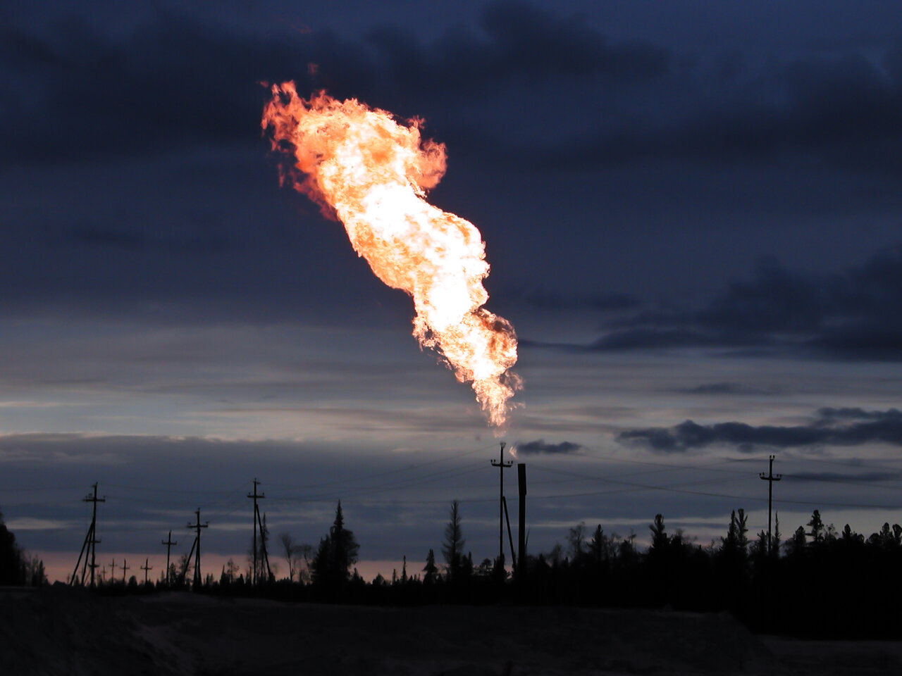 



Flaring, in which excess natural gas is intentionally burned into the air, is one way methane is released from oil and gas facilities. NASA’s EMIT mission, in more than a year in operation, has shown a proficiency at spotting emissions of methane and other greenhouse gases from space.

Credit: Adobe Stock/Ilya Glovatskiy 

