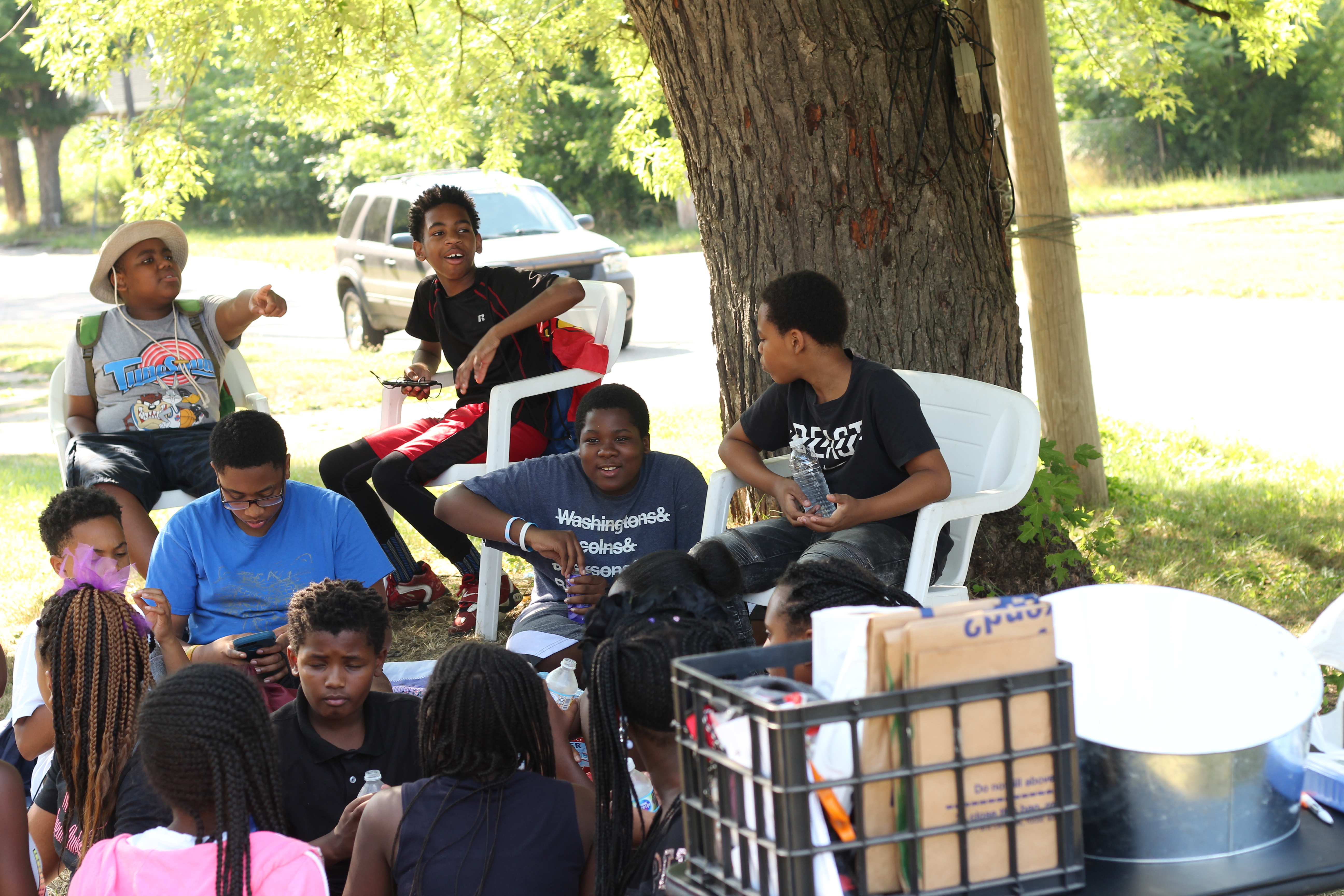 Flint children outside